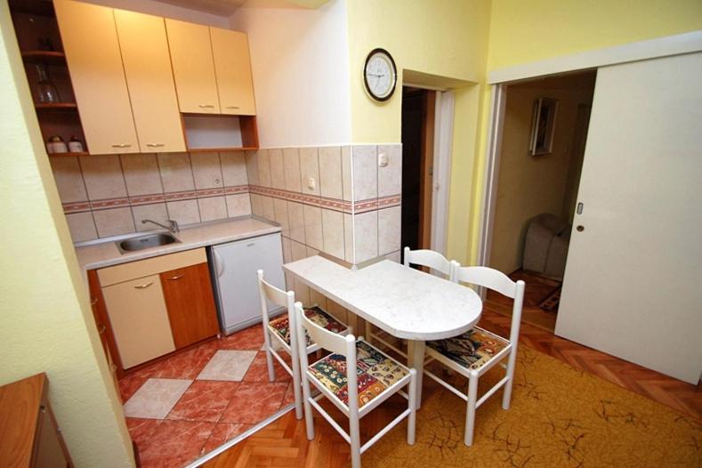 Apartments And Rooms By The Sea Zaostrog, Makarska - 2661 エクステリア 写真